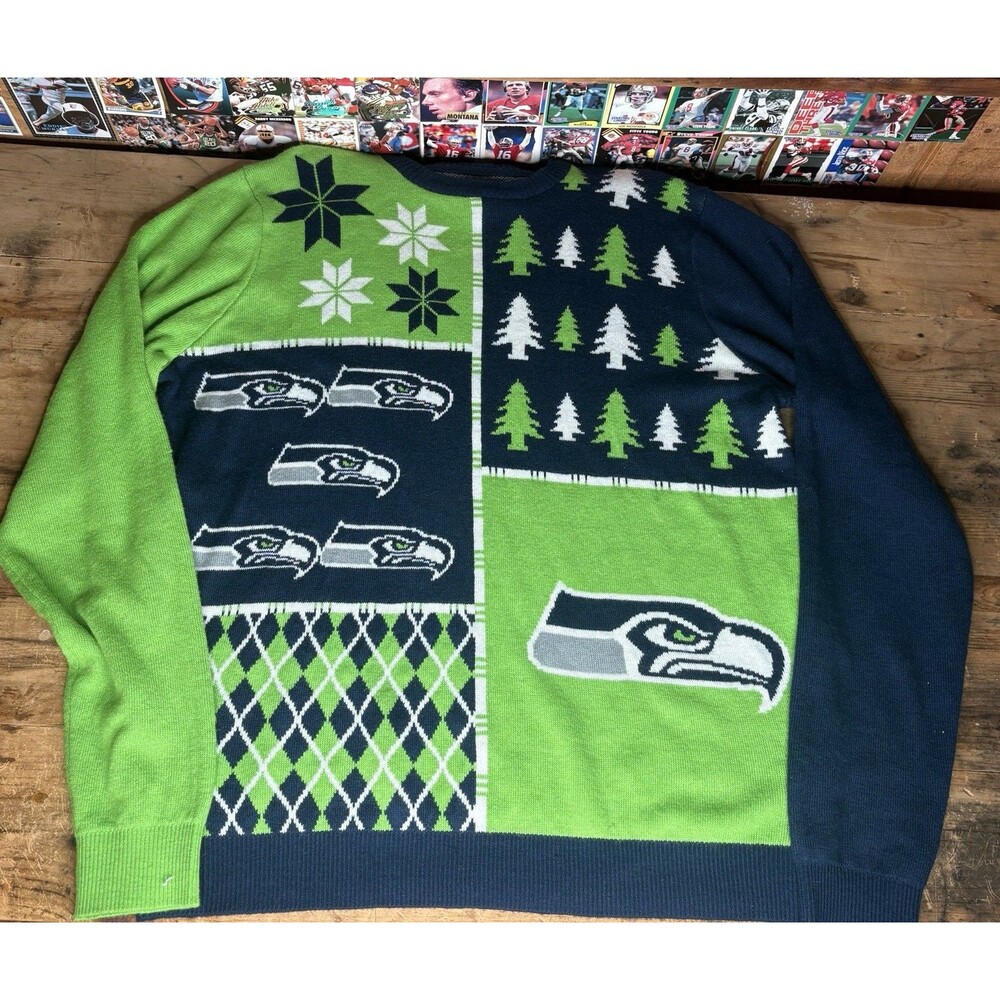 Seattle Seahawks *Ugly* Christmas / Winter Sweater Size XL Trees & Flakes Green